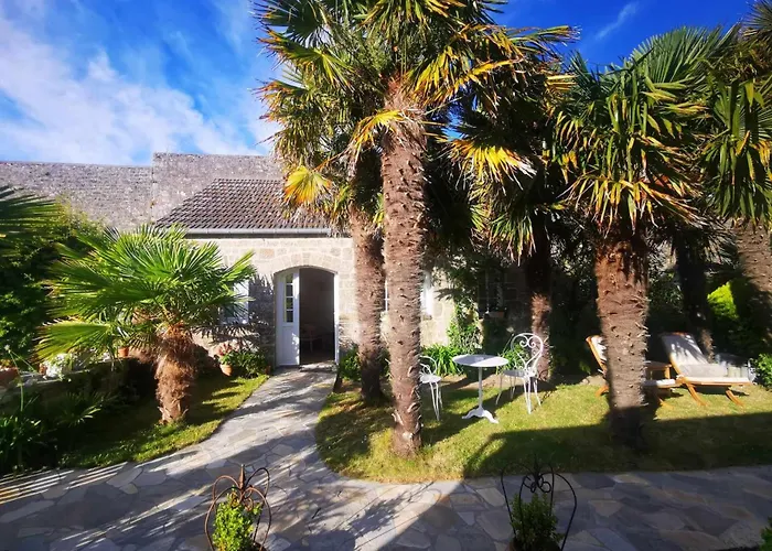 فندق مبيت وإفطار Le Prieure 3*